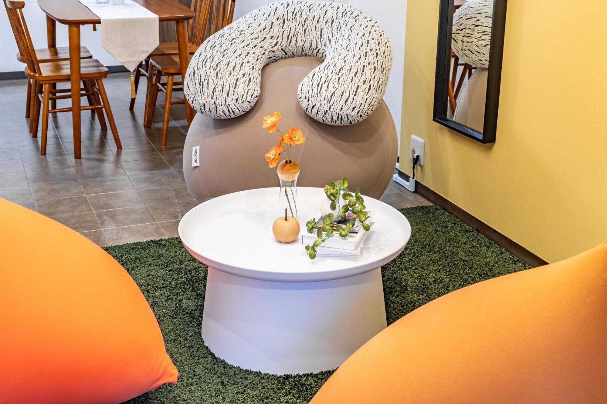 Bijou Suites Ten Осака Екстериор снимка